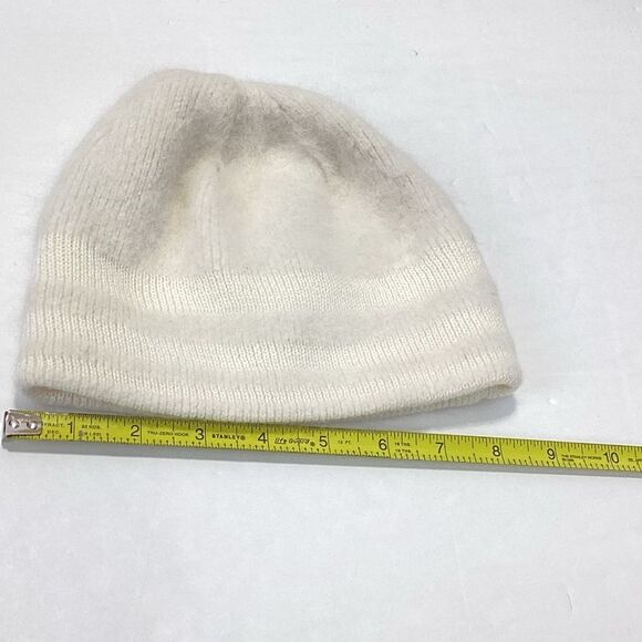 Tilt Brand Angora Hat Beanie Creamy White Soft - Picture 8 of 8